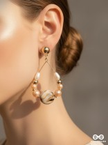 The 'Sea'nic Beauty - Golden Embellished Earrings