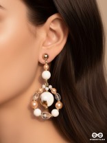 Sand n Shells- Golden Embellished Earrings