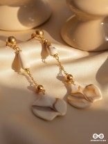 The Beach Spirit- Golden Embellished Earrings