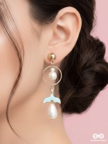 The Minty Mermaid- Golden Pearl Earrings