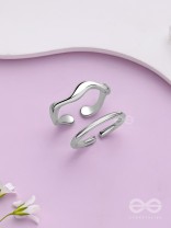 The Moonlit Trails- Silver Set of Two Rings