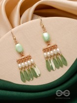 The Fancy Fern- Golden Pearl Earrings