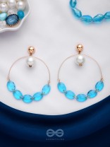 The Heavenly Blues- Golden Pearl Earrings