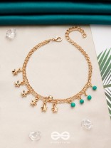 Twinkle Twinkle Lil Star- Golden Embellished Bracelet