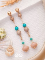 The Glowing Lanterns- Golden Embellished Earrings