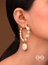 THE HEART-BEACH - GOLDEN EMBELLISHED HOOPS