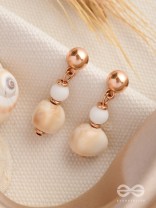DANCING ON THE BEACH - CUTE DROP EARRINGS