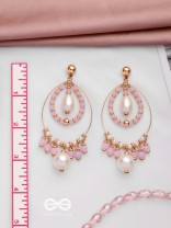 THE PINKING PEARLS - CLASSIC PEARL EARRINGS