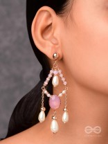 THE HEAVENLY HARMONY - CLASSIC PEARL EARRINGS