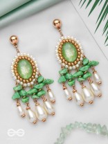 THE EVERLASTING ELEGANCE - GOLDEN EMBELLISHED EARRINGS