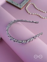 Vivikta - The Refined Splendor - Beaded Hand Embroidered Hairband