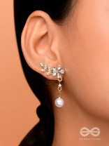 LIFE IN FULL BLOOM - SPARKLING PEARL EARRINGS