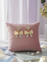 DARLIN' BOW DOWN - GOLDEN SPARKLING EARRINGS