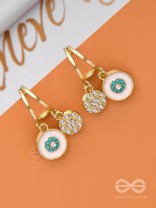 BLOOMING IT AWAY - GOLDEN DROP EARRINGS