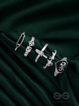 ALL ABOUT LOVE AND WAR - SET OF 5 SILVER RINGS