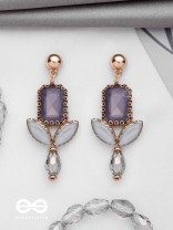 THE WHISPERED SKIES- STATEMENT DROP EARRINGS