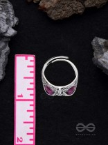 A KNOW-IT-OWL - PINK EYED SILVER RING