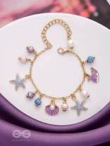 HIDDEN SEA TREASURES - CUTE CHARMED BRACELET
