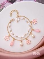 THE FLOWERING PARADISE - CASUAL MULTILAYERED BRACELET