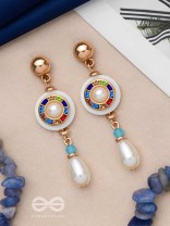 DAZZLING CELESTIAL SPIN - GOLDEN DROP EARRINGS