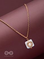 Vanilla Ice Dream - Casual White Neckpiece With Anti-Tarnish Coating 