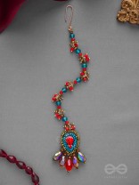 KOMYA - THE POLISHED CHARISMA - STONE, BEADS AND GLASS DROP EMBROIDERED MAANGTIKA