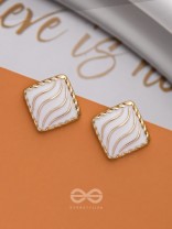 MODERN DELIGHTS - GOLDEN EMBELLISHED STUD EARRINGS (WHITE)