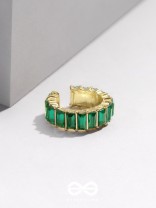 SPARKLING HALO - GOLDEN EMBELLISHED RING (GREEN)