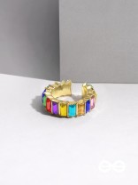 SPARKLING HALO - GOLDEN EMBELLISHED RING (MULTICOLOR)