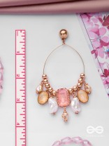 THE DAZZLING FANTASY - GOLDEN EMBELLISHED EARRINGS