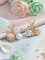STARFISH & SEASHELL WISHES - GOLDEN AND PINK EMBELLISHED STUD EARRINGS