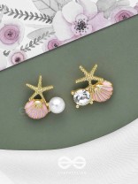 STARFISH & SEASHELL WISHES - GOLDEN AND PINK EMBELLISHED STUD EARRINGS