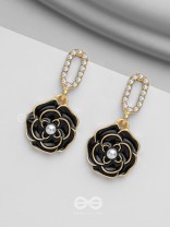 THE MIDNIGHT ROSE - GOLDEN AND BLACK EMBELLISHED EARRINGS