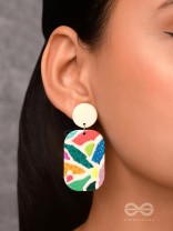 MAZE OF MARVELS - MULTICOLOR ACRYLIC EARRINGS
