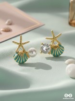 STARFISH & SEASHELL WISHES - GOLDEN AND BLUE EMBELLISHED STUD EARRINGS