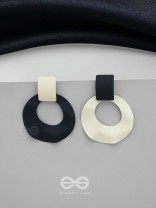 STORMS & CLOUDS - ELEGANT ACRYLIC EARRINGS 