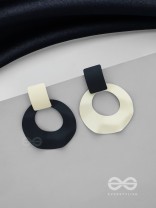 STORMS & CLOUDS - ELEGANT ACRYLIC EARRINGS 