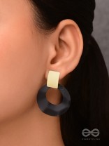 STORMS & CLOUDS - ELEGANT ACRYLIC EARRINGS 