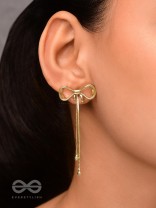 THE MYSTICAL BOW - CLASSIC GOLDEN EARRINGS