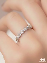 DAISY DREAMS - SILVER RING (ADJUSTABLE)