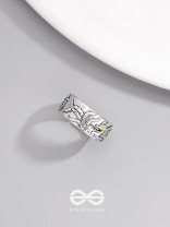 THE FIREBOLT FANG - STATEMENT SILVER RING (ADJUSTABLE)