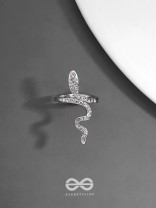 STUDDED SLYTHERIN - STATEMENT SILVER RING (ADJUSTABLE)