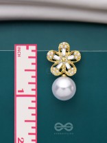 PEARL PETAL PARADISE - GOLDEN AND WHITE EMBELLISHED EARRINGS