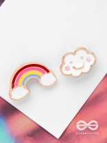 FLUFFY RAINBOW DREAMS - GOLDEN EMBELLISHED STUD EARRINGS