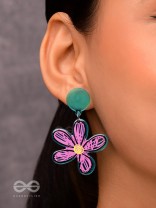 LITTLE ARTIST LILY - CASUAL ACRYLIC EARRINGS (BLUE)