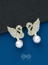 THE SWAN'S EMBRACE - GOLDEN EMBELLISHED EARRINGS