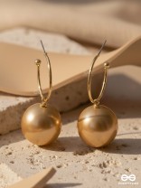 JINGLE BELL RADIANCE - GOLDEN EMBELLISHED PEARL EARRINGS