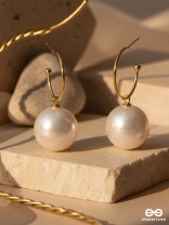 JINGLE BELL RADIANCE - GOLDEN AND WHITE EMBELLISHED PEARL EARRINGS