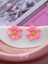 THE BLOSSOM BALLAD - GOLDEN AND PINK ACRYLIC STUD EARRINGS