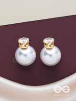 A MYSTIC PEARL - GOLDEN EMBELLISHED EARRINGS (WHITE)